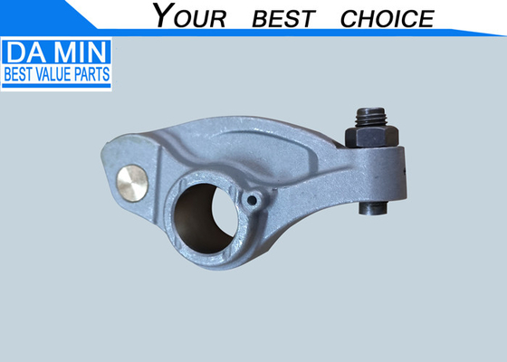 4HF1 4HG1 6HE1 6HH1 Rocker Arm 8970142582 Parti di motori a valvola di scarico
