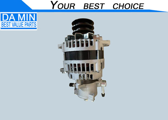 24V 80A Generatore 8973515741 Motore 4HF1 4HG1 4HJ1 Con pompa a vuoto 2 perni di chiusura Parti di corpo in alluminio