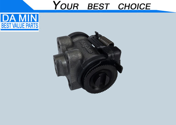 NPR 4HK1 Motore camion cilindro ruota 8973588790 Freno posteriore destro tamburo pompa posteriore Isuzu cilindro freno regolare marcia delle ruote 60 denti